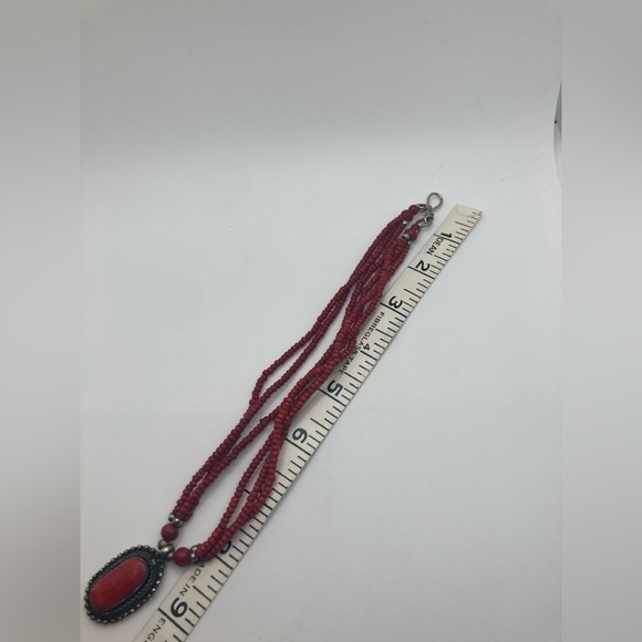 Vtg Boho Red Wood Bead Necklace & Pendant Silver Tone Metal 17” + 1.5” Pendant - Picture 6 of 7